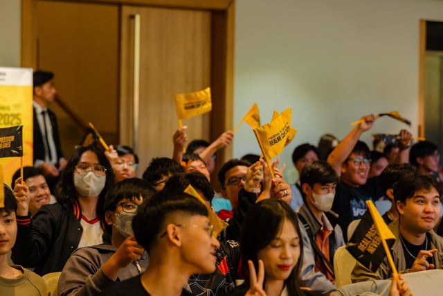 Eternity AOV won the 2025 Realme Cup, closed the memorable journey of Esports Vietnam- Photo 3.