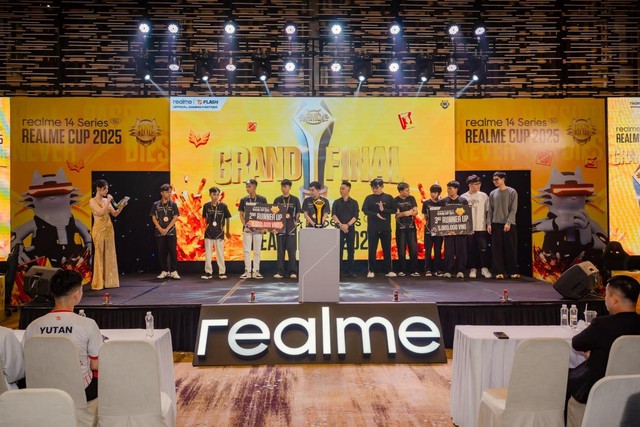 Eternity AOV won the 2025 Realme Cup, closed the memorable journey of Esports Vietnam- Photo 7.