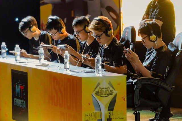 Eternity AOV won the 2025 Realme Cup, closed the memorable journey of Esports Vietnam- Photo 9.