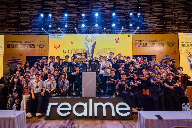 Eternity AOV won the 2025 Realme Cup, closed the memorable journey of Esports Vietnam- Photo 11.