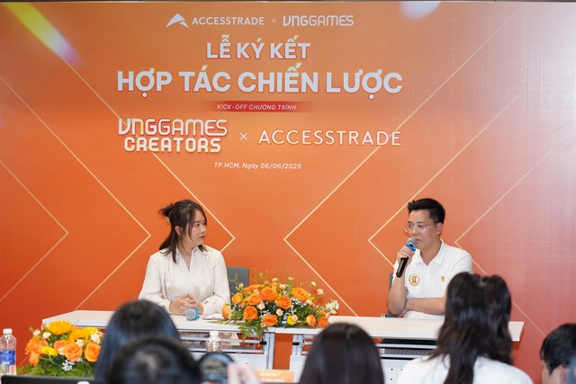 Koc Ambassador: Innovative solutions to promote marketing and sustainable development in the game-photo industry 4.