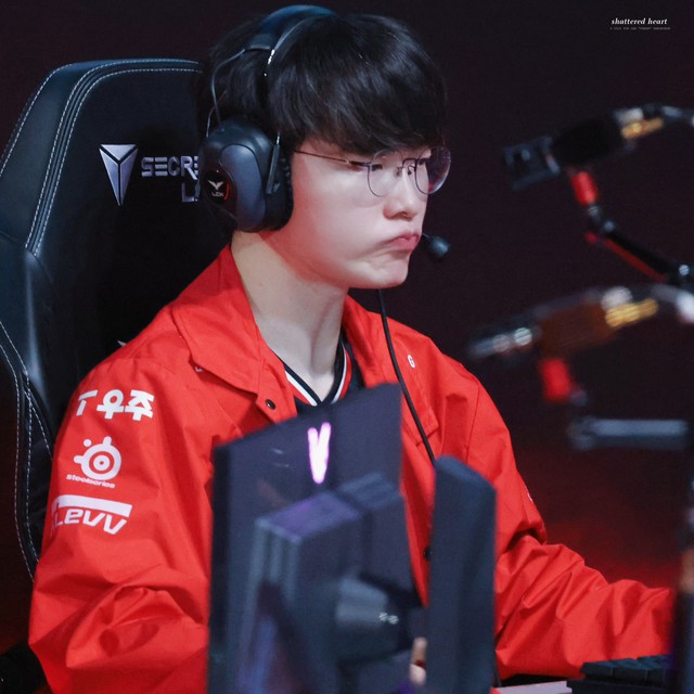 Not only Zeka, T1 defeated because of a factor "self -destruct"- Photo 2.