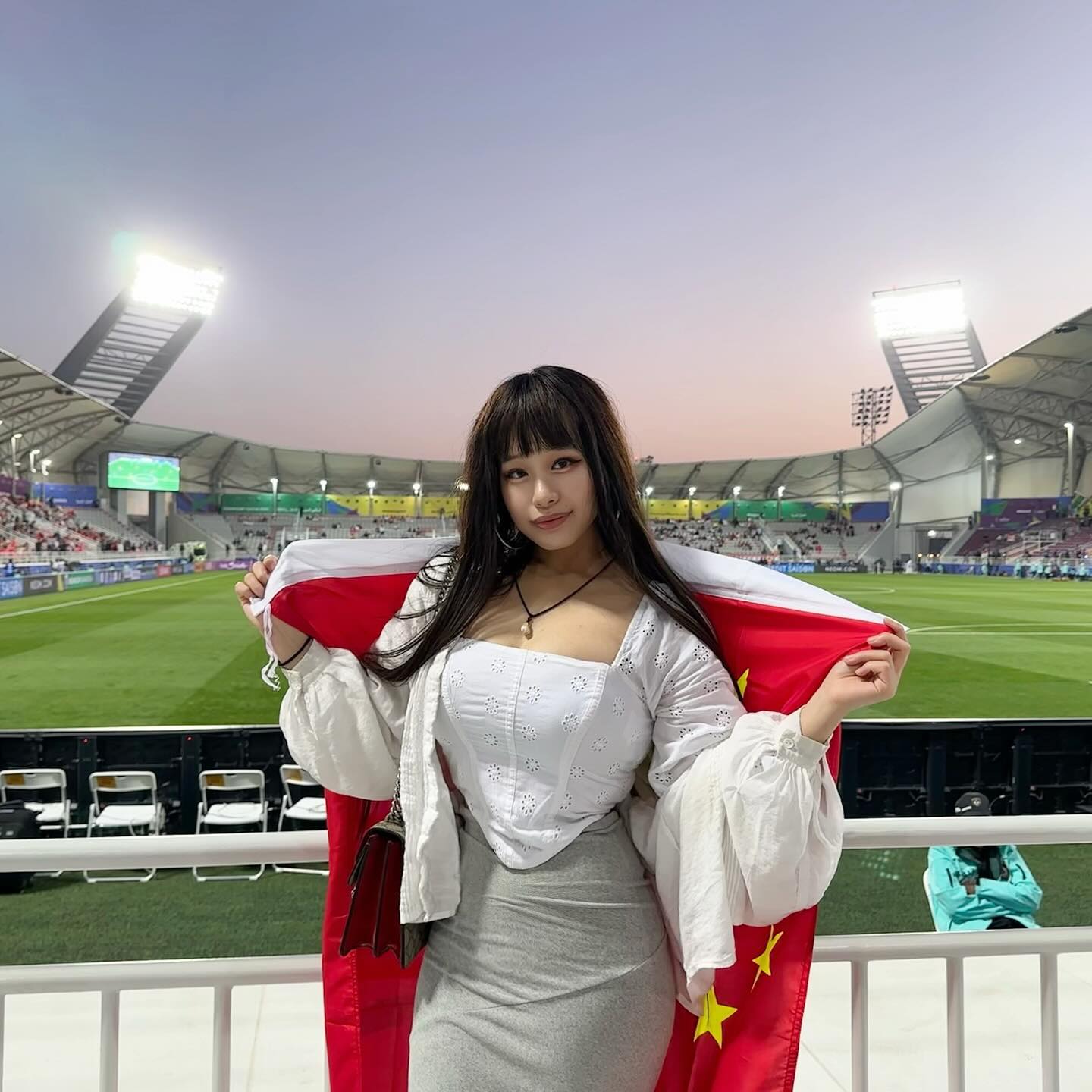 She impressed by her beautiful beauty and especially hot physique