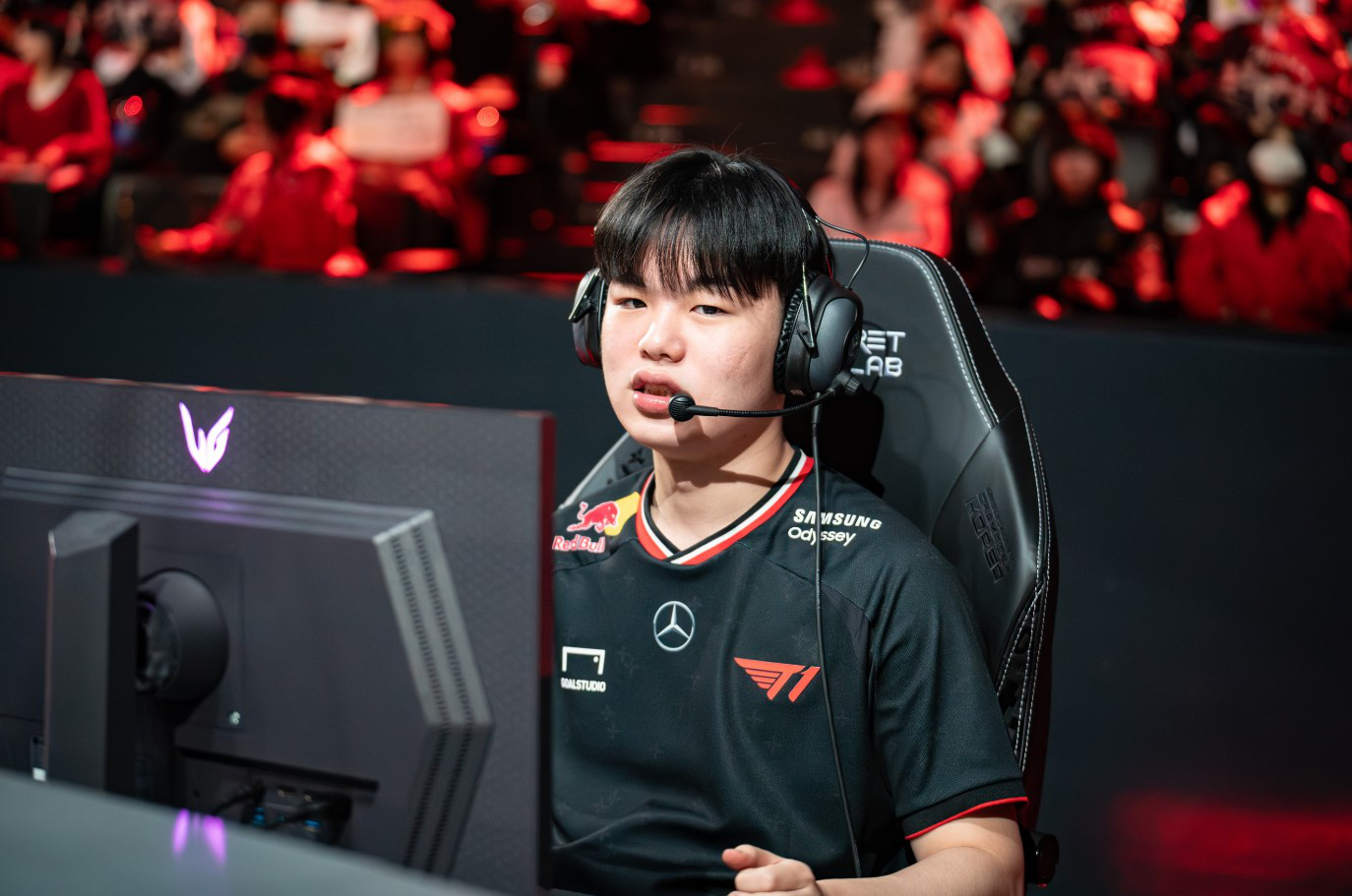 While it is clear that Gumayusi's gameplay (Win Lane - Win Game) is 