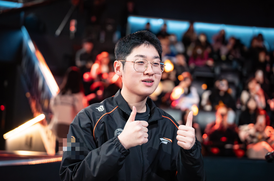 Continuously defeated 3 LCK big guys, superstar HLE has screen 