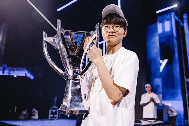 Former super gunner LCK owns parameters far beyond Faker but actually "inferior" Completely- Photo 2.