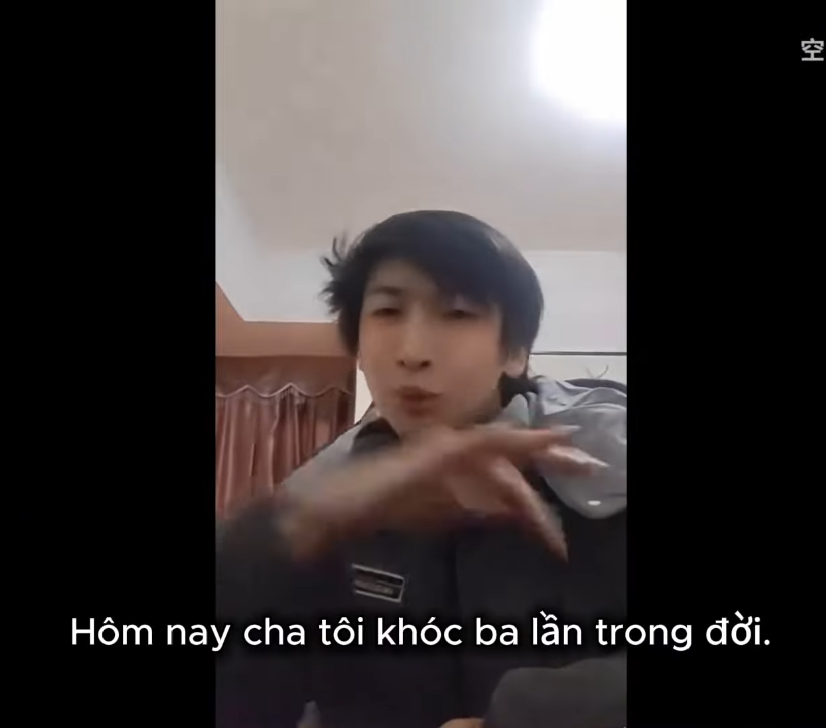 Xiaochaomeng said he had never seen his father crying, but after the incident, he saw his father crying 3 times in just 1 day