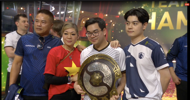 Looking back at Esports in 2024: Vietnam is very ups and downs, T1 occupies Spotlight- Photo 5.