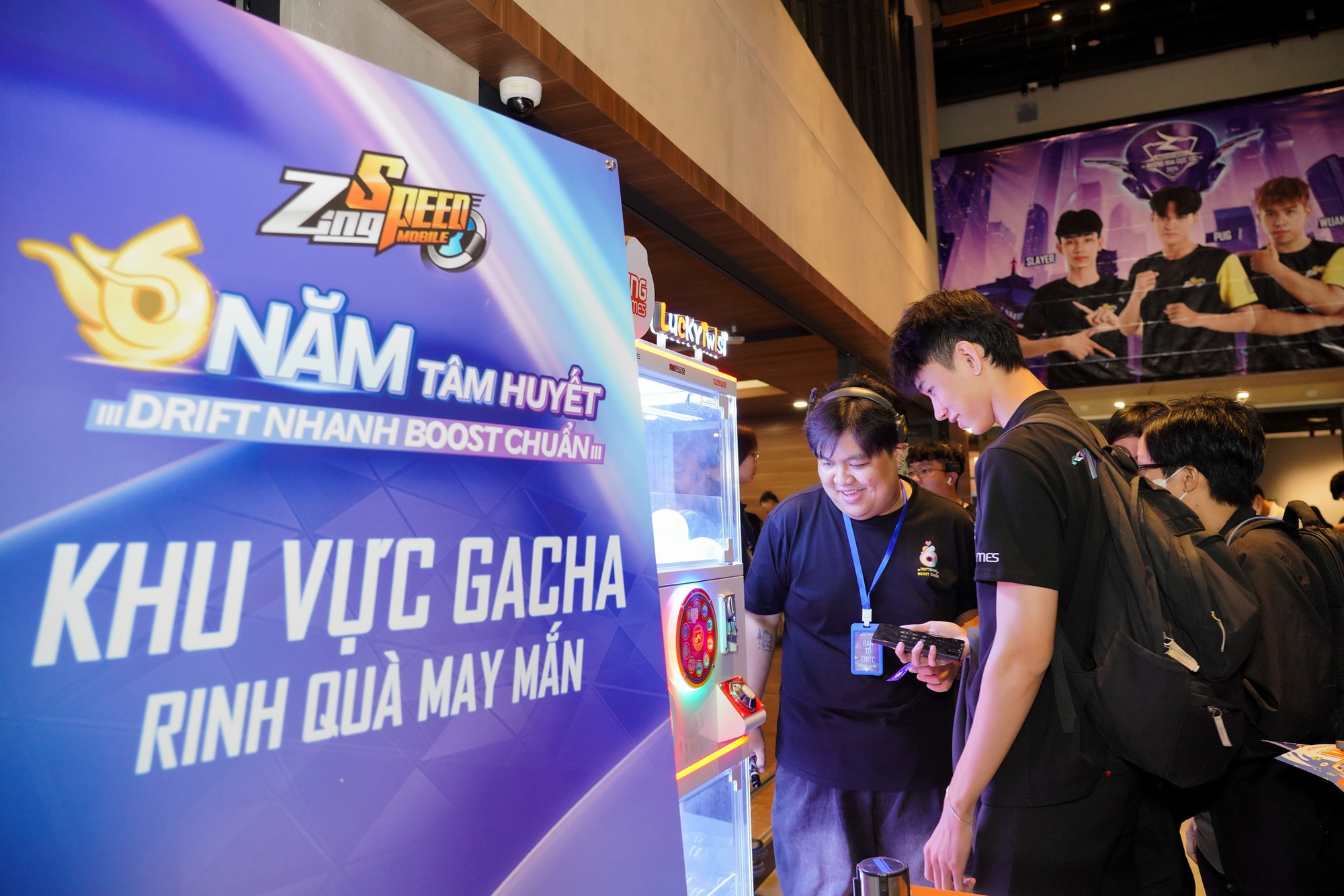 Thousands of gamers gathered in the offline event to explode to celebrate the birthday of ZingSpeed ​​Mobile- Photo 3.