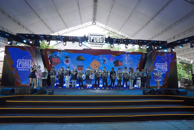 The community of Sai Thanh gamers warmly responded to the Winter Festival of PUBG Mobile- Photo 8.
