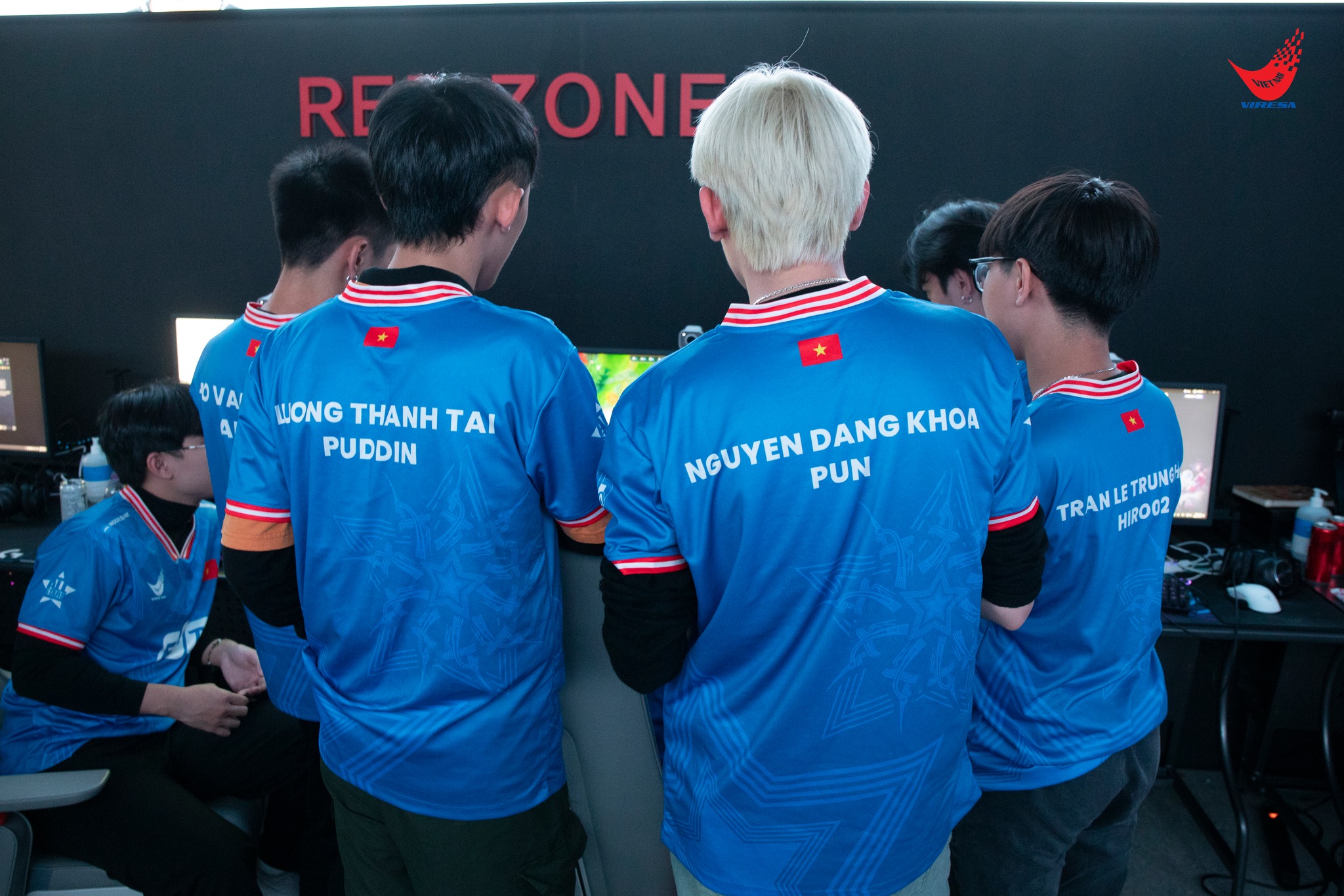 The mission is not too difficult if the representative of Vietnamese League plays well as the match against T1