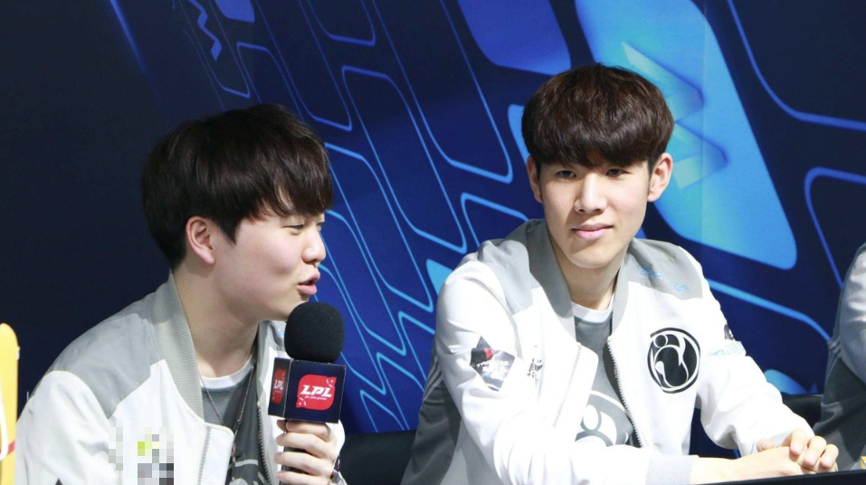 Former King of Worlds received rain 
