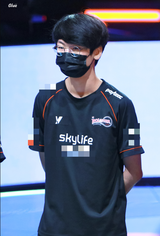 In a difficult moment, the question of T1 accidentally 