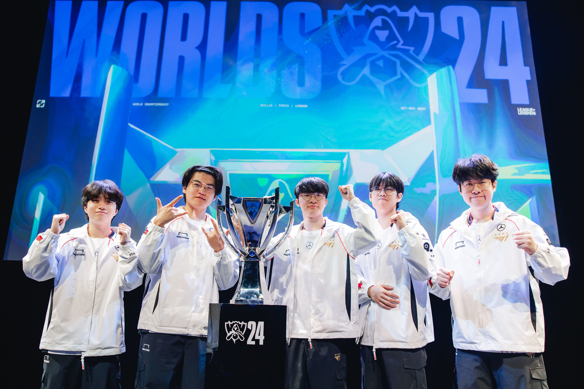 T1 was once again represented by the parties for the players