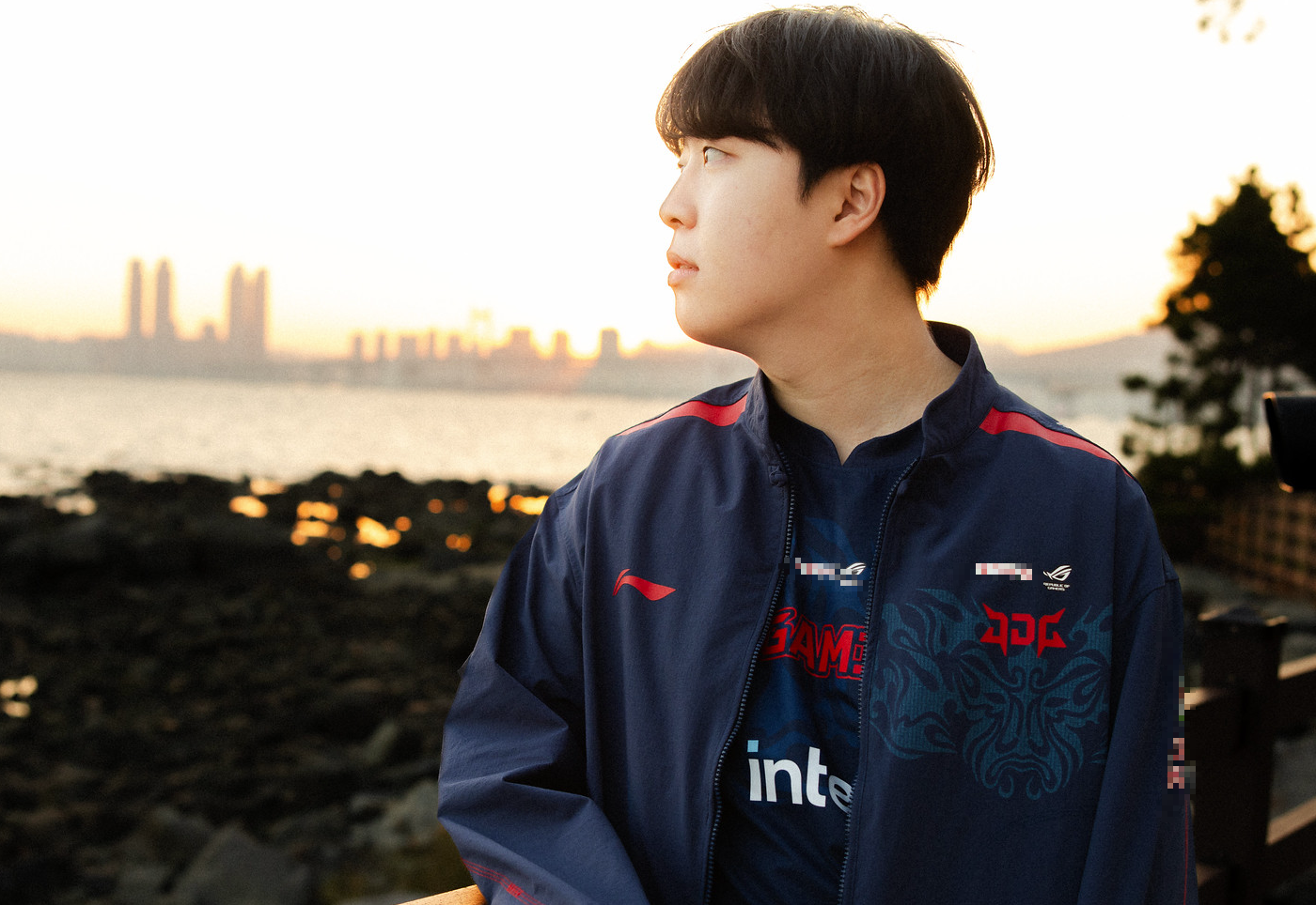LCK moves 