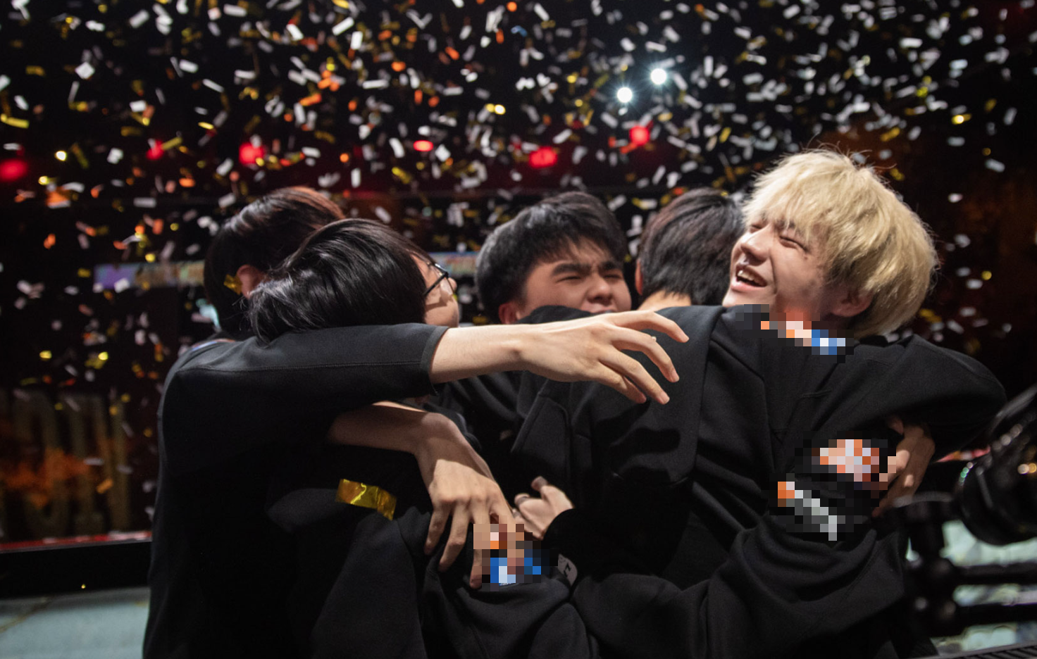 "Disaster" Continuing to descend to LPL, the former World World also prepared "bleach"- Photo 2.