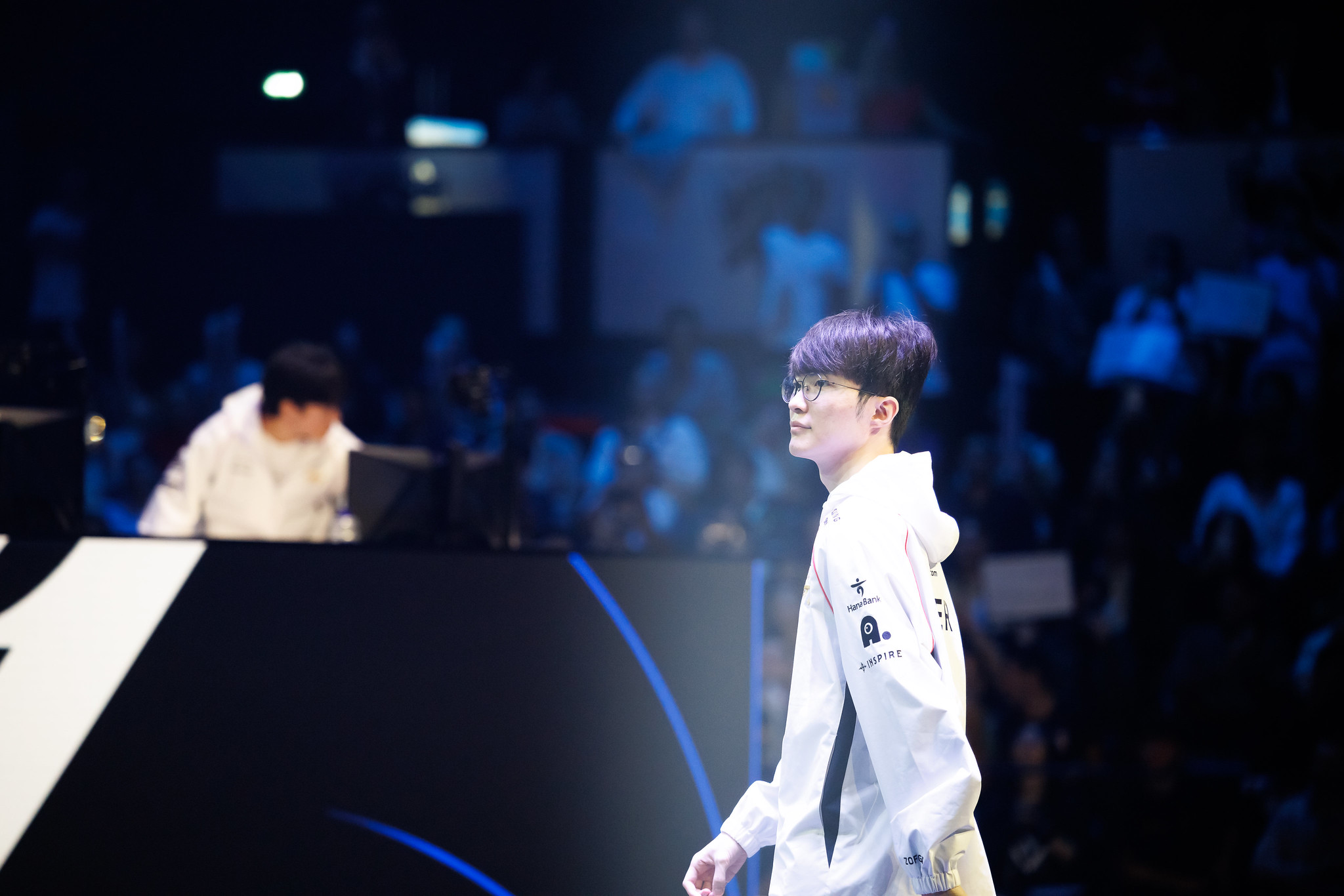 Compared to Faker, he always knows how to shine in time, Chovy is still inferior