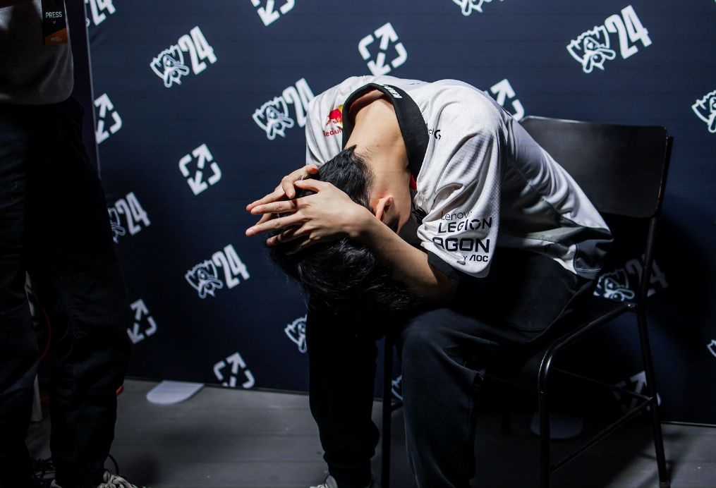 Look at G2 
