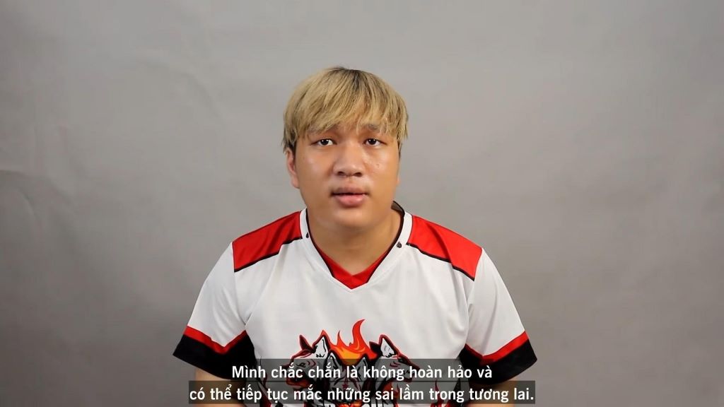 One of the typical images of Ego in the stage when he slipped from the peak to the bottom of it in a short time