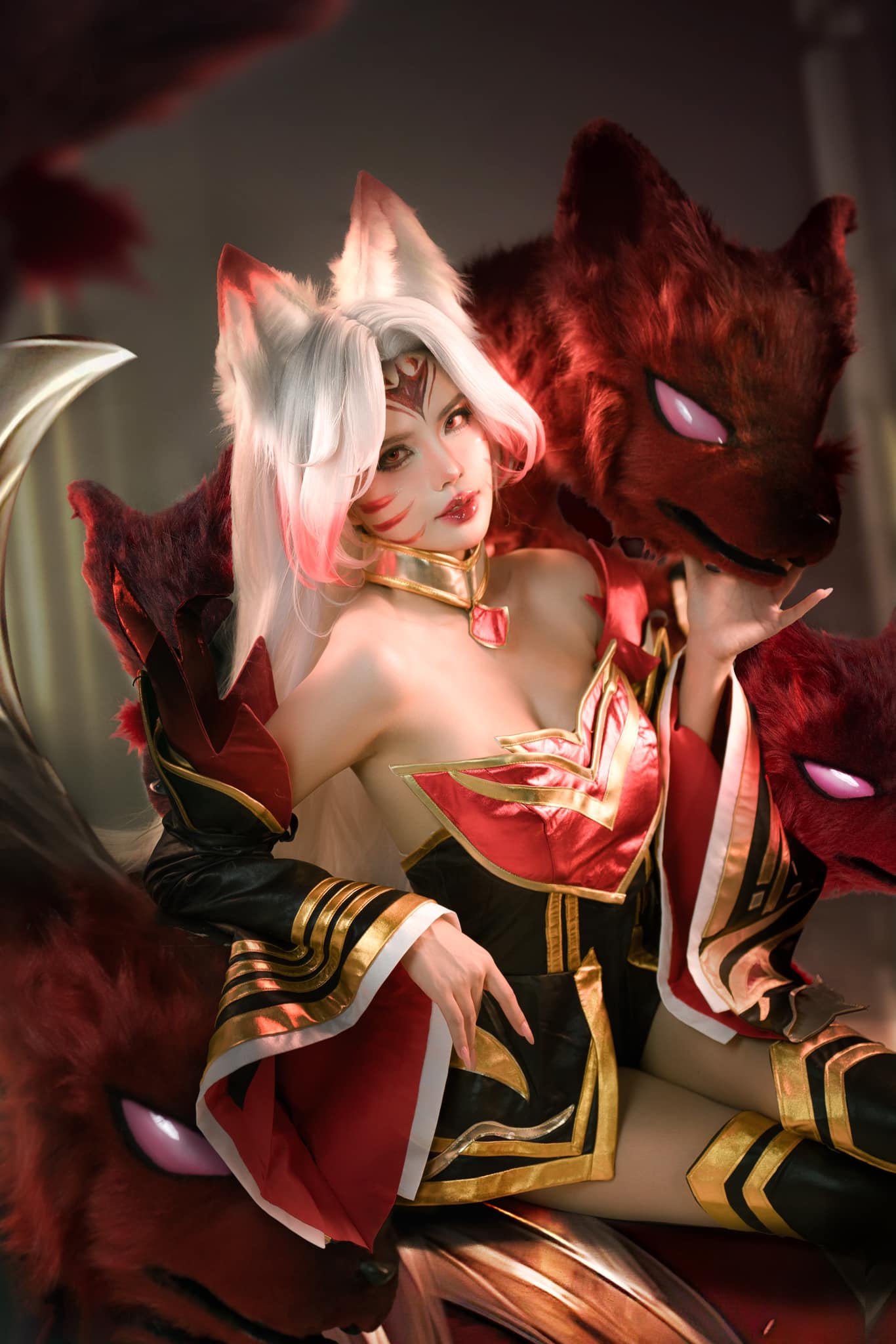 Mai Dora "eye" With cosplay Ahri Hol, revealed more "internal"- Photo 8.