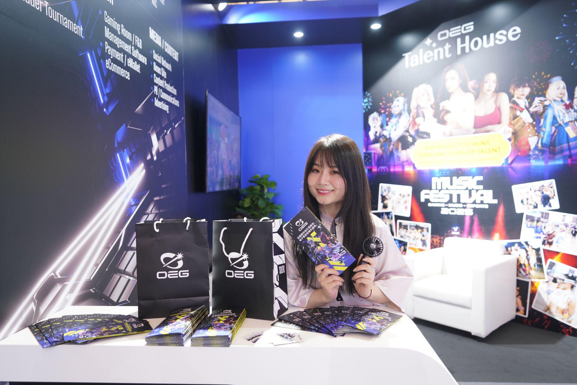 OEG - What is the largest Vietnamese Esports Esports unit to Asia ChinaJoy 2024? - Photo 3.
