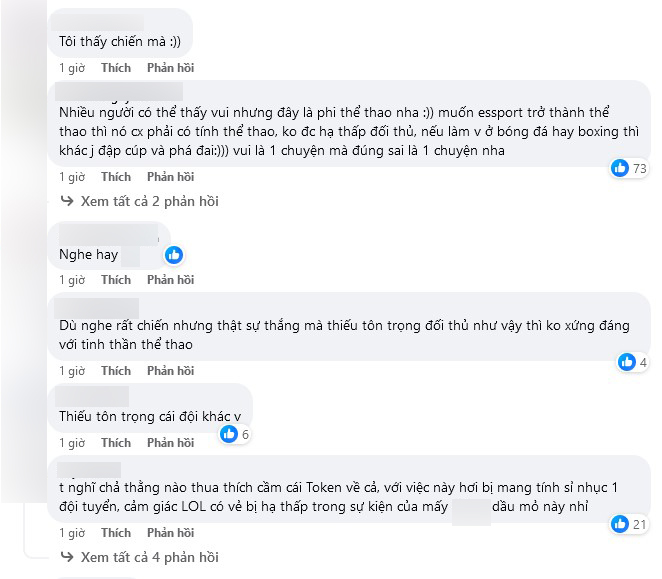 Many viewers expressed their frustration with the design of a sporty trophy