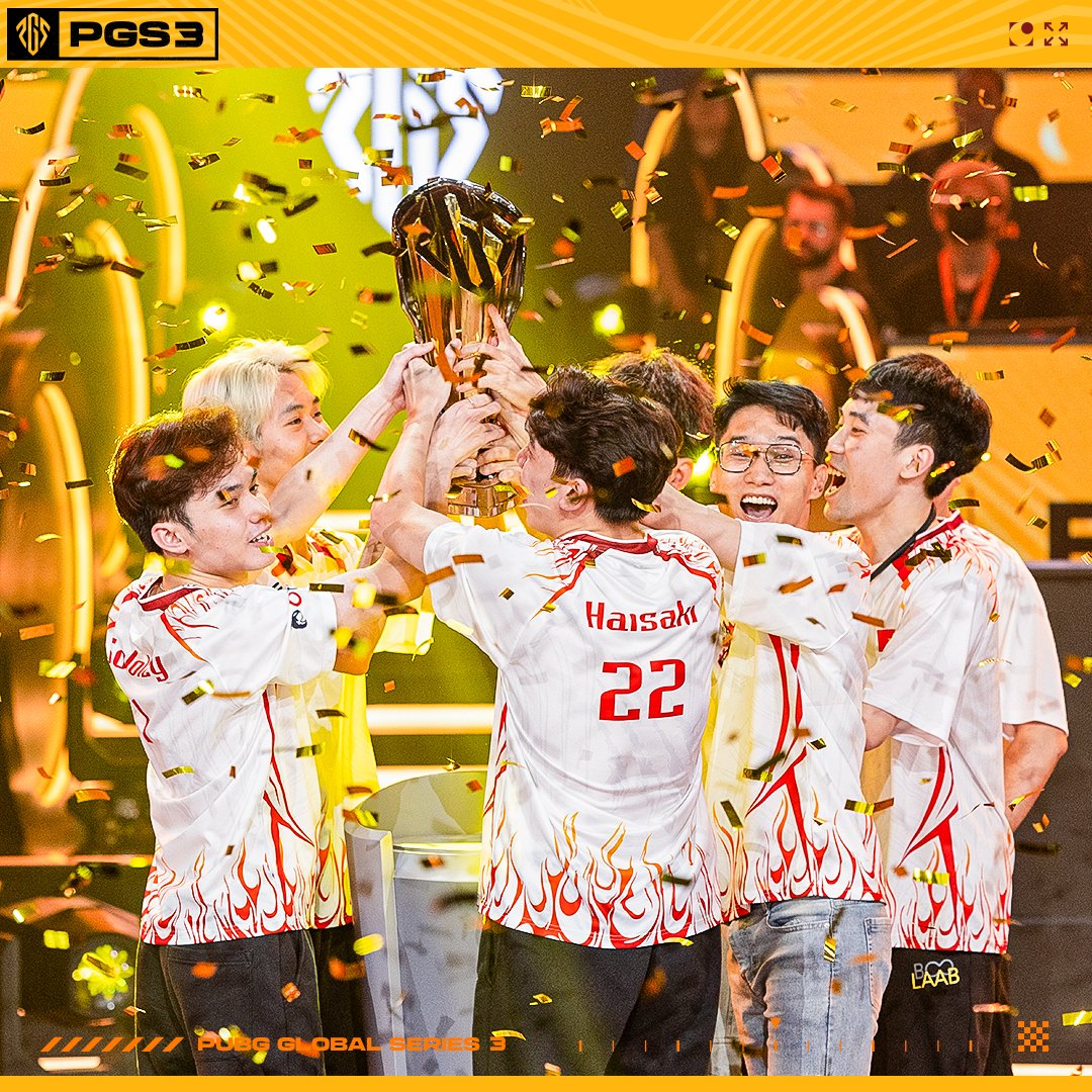 But finally, CES also brought the first international championship for the team as well as for PUBG Vietnam