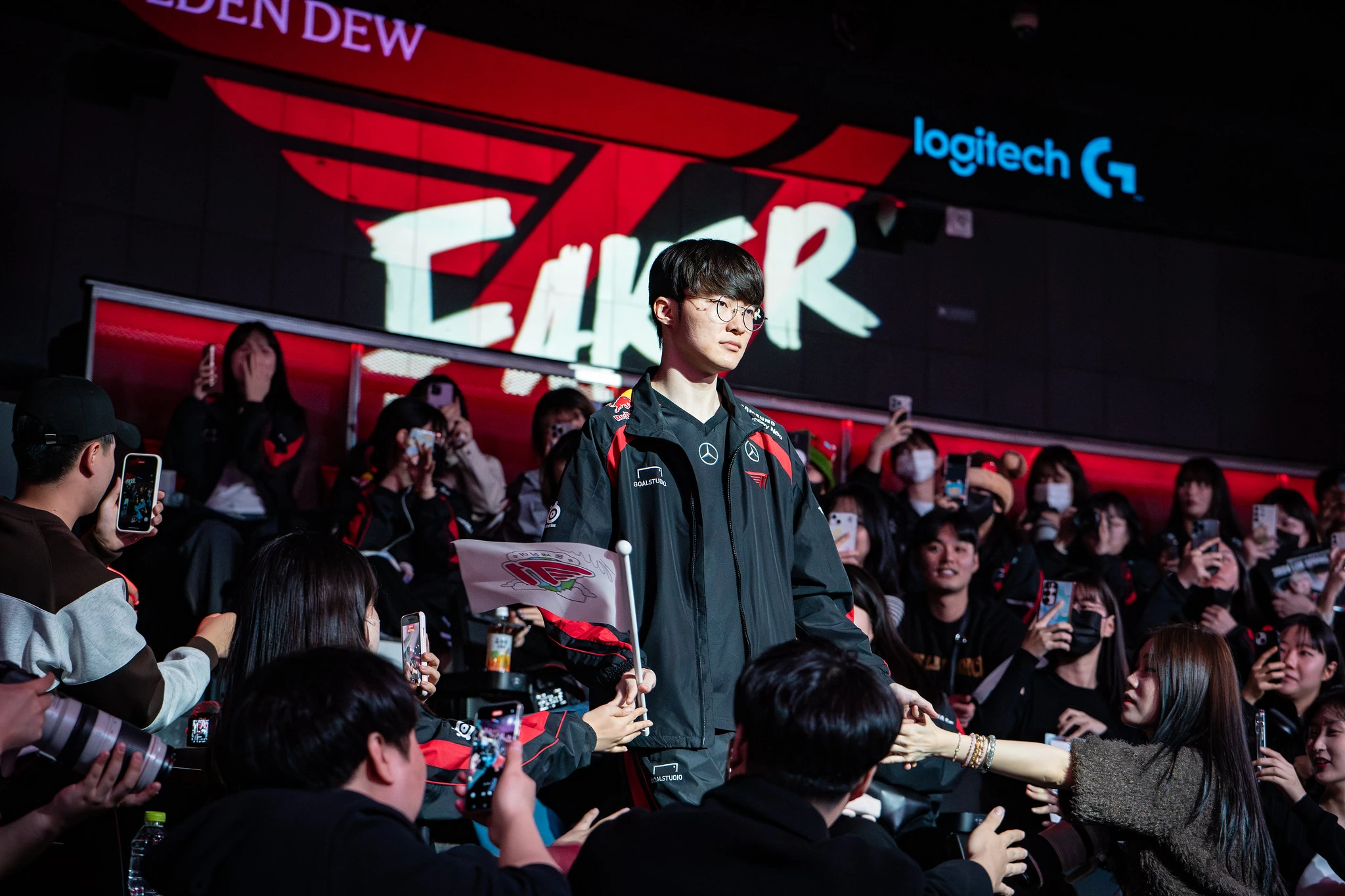 Hol will help T1 and Faker fans as well as the League of Legends community have one place to keep the legendary moments of 
