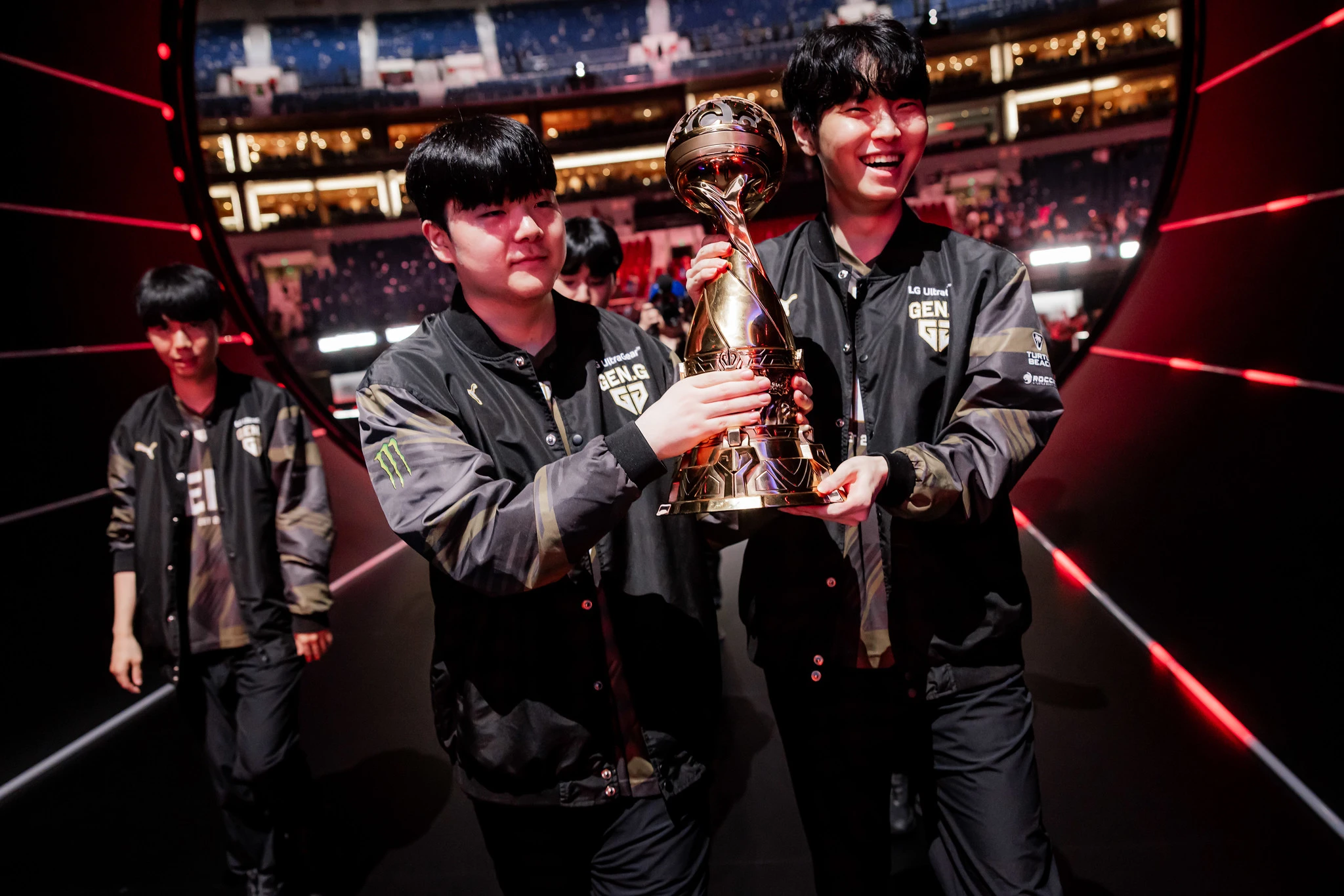 Chovy is walking on the path that can become "Deputy Goat" of professional League of Legends