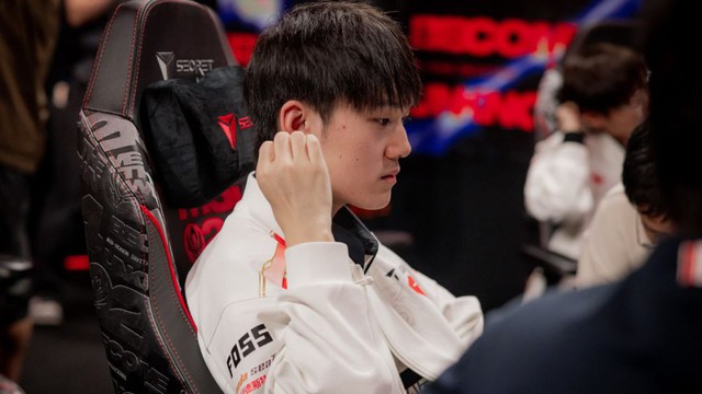 Failure of pain against G2, Jackkeylove officially established an unprecedented achievement in history - Photo 2.