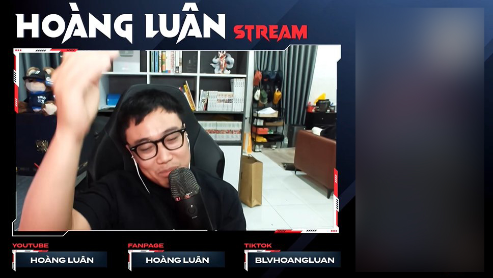 BLV Hoang Luan "Var" Directly T1 stars when the problem is in the remaining 4 players because the opponent has used up the ban on Faker's champion but the remaining members can not take advantage of anything.