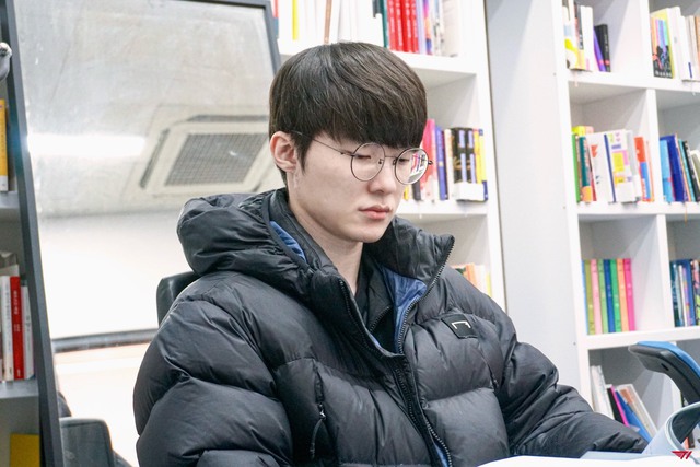 Faker admitted he spoke out about the problem with DDOS at the wrong time and affected HLE's victory
