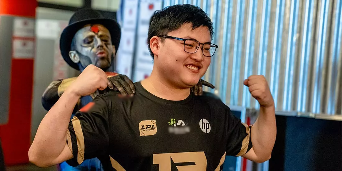 A legend of LPL moves back to professional competition, "Royal Army" Support wholeheartedly- Photo 3.