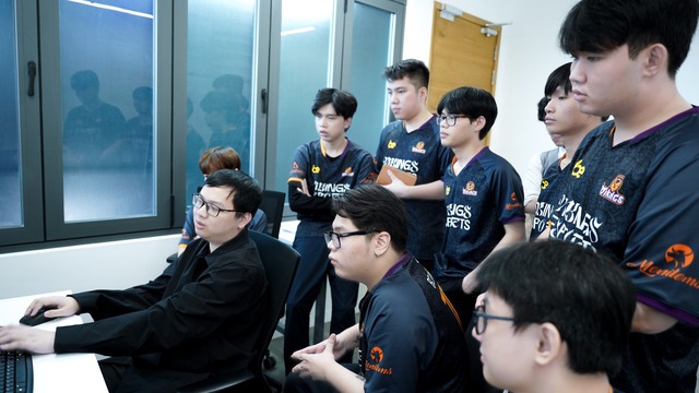 The ability to read the match right from the ban on SOFM will be a powerful weapon for VKE "outplay" competitor