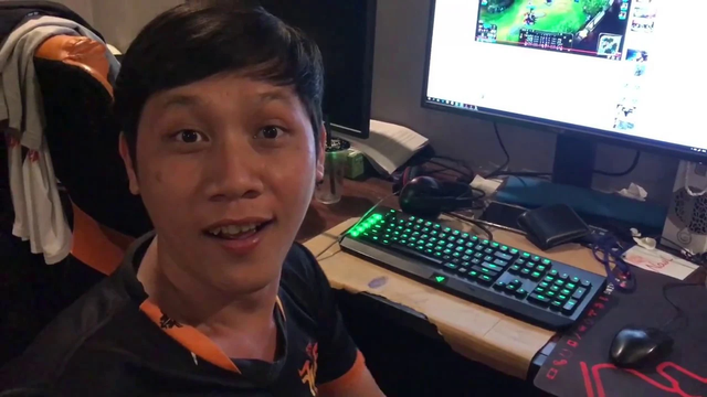 Teacher Ba also played through 4/5 positions in a team and also became a coach