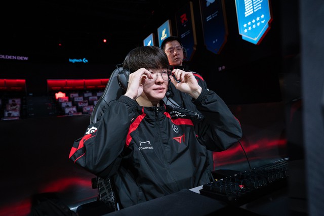 This also shows that T1 has quite cramped tactics