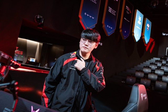 Gumayusi also often has to receive the most criticism when T1 lost