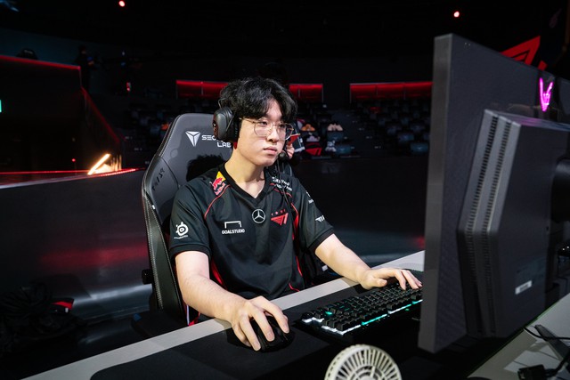 Diverse gameplay is essential because Gen.G has caught T1 cards right from the ban on selection