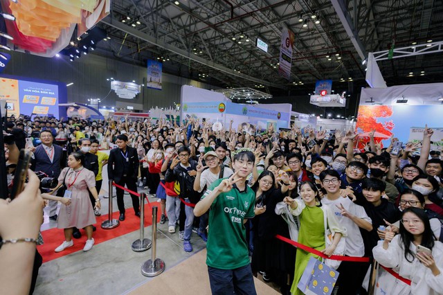The famous KOL is visited by LCK, revealing the intention to increase the LCK - Vietnam in the future - Photo 10.