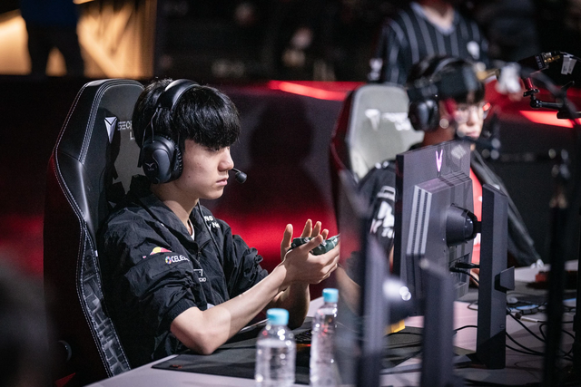 Faker replacement is a huge responsibility even for superstars that have become famous