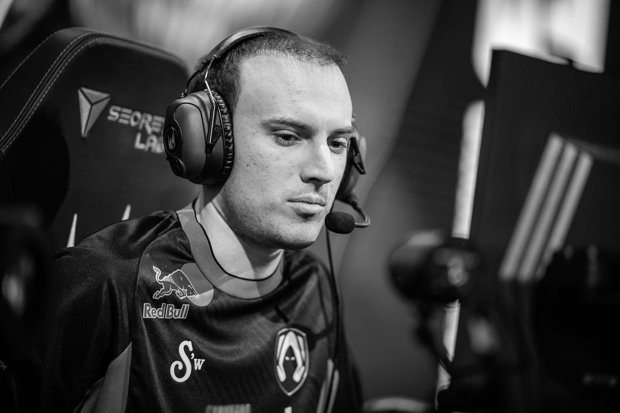 The MSI champion exploded in the night with the bitter end right before the big tournament- photo 5.