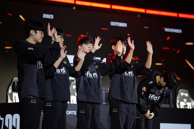 And the flexibility in the game is the strongest point of T1