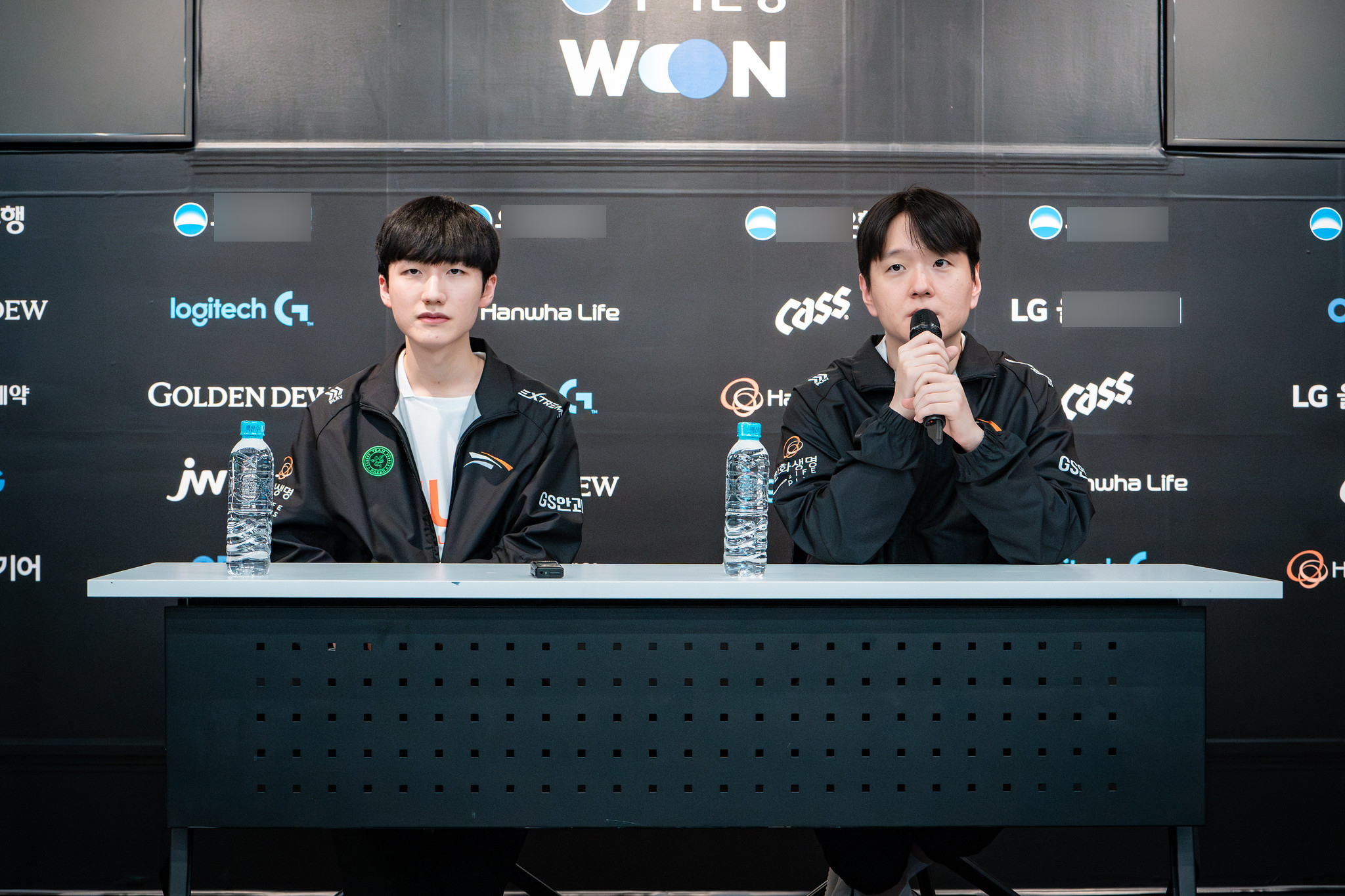 Peanut admitted that it was wrong to find a way to overcome Faker by picking Corki