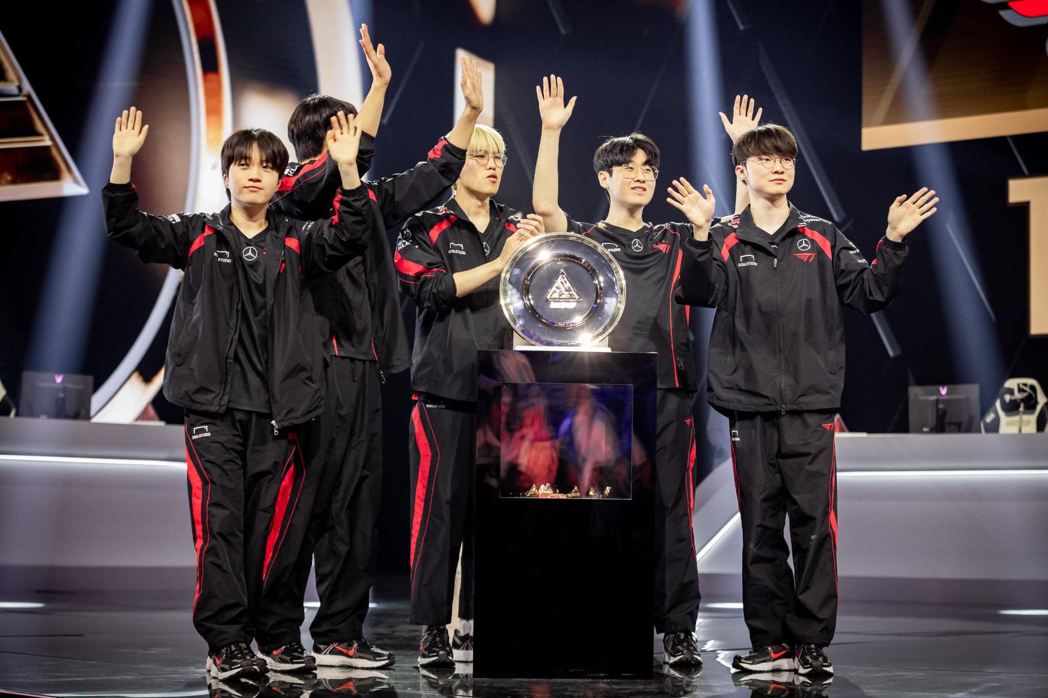 CR7 confirmed to participate in EWC 2025, the community called Faker- Photo 3.