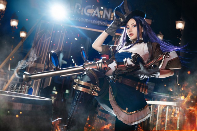 Cosplay Caitlyn is very cool but female cosplayer makes the community stir because "too discreet"- Photo 2.