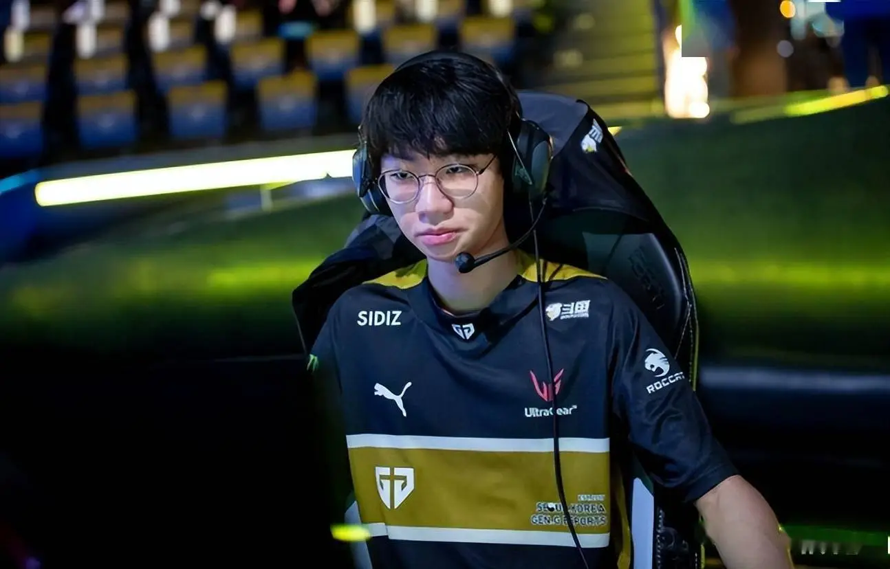 T1 can help Doran eliminate psychological pressure when coming to the international arena as they succeeded with their 2K2 young stars and with Zeus itself