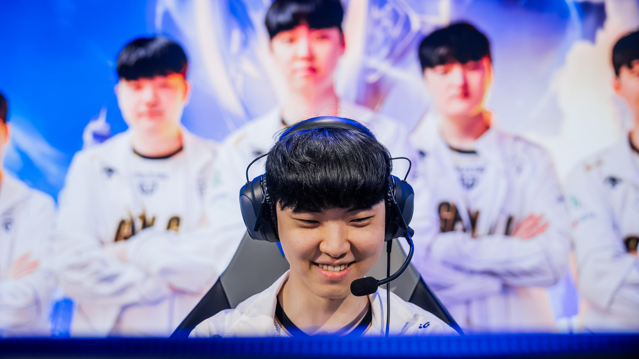 ChoVy has achievements at Worlds in 5 recent attendees is 88848 - 4 times to stop in the quarterfinals and 1 time eliminated in the semi -finals