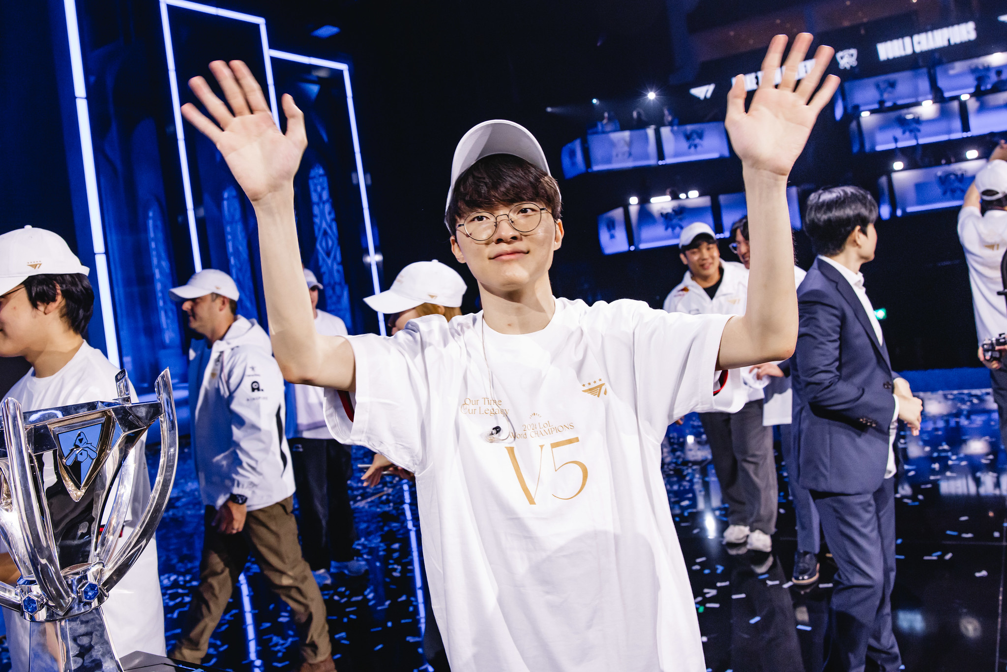 Faker set up a new milestone