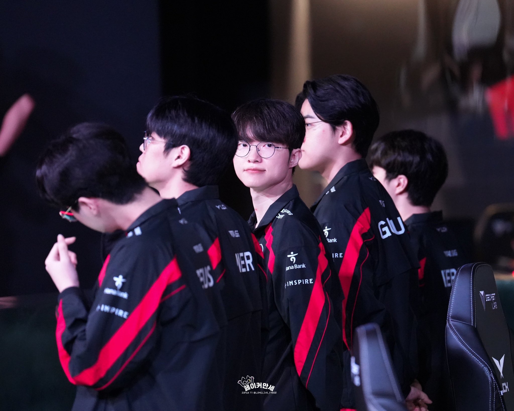 T1 has a victory with a gap against KT