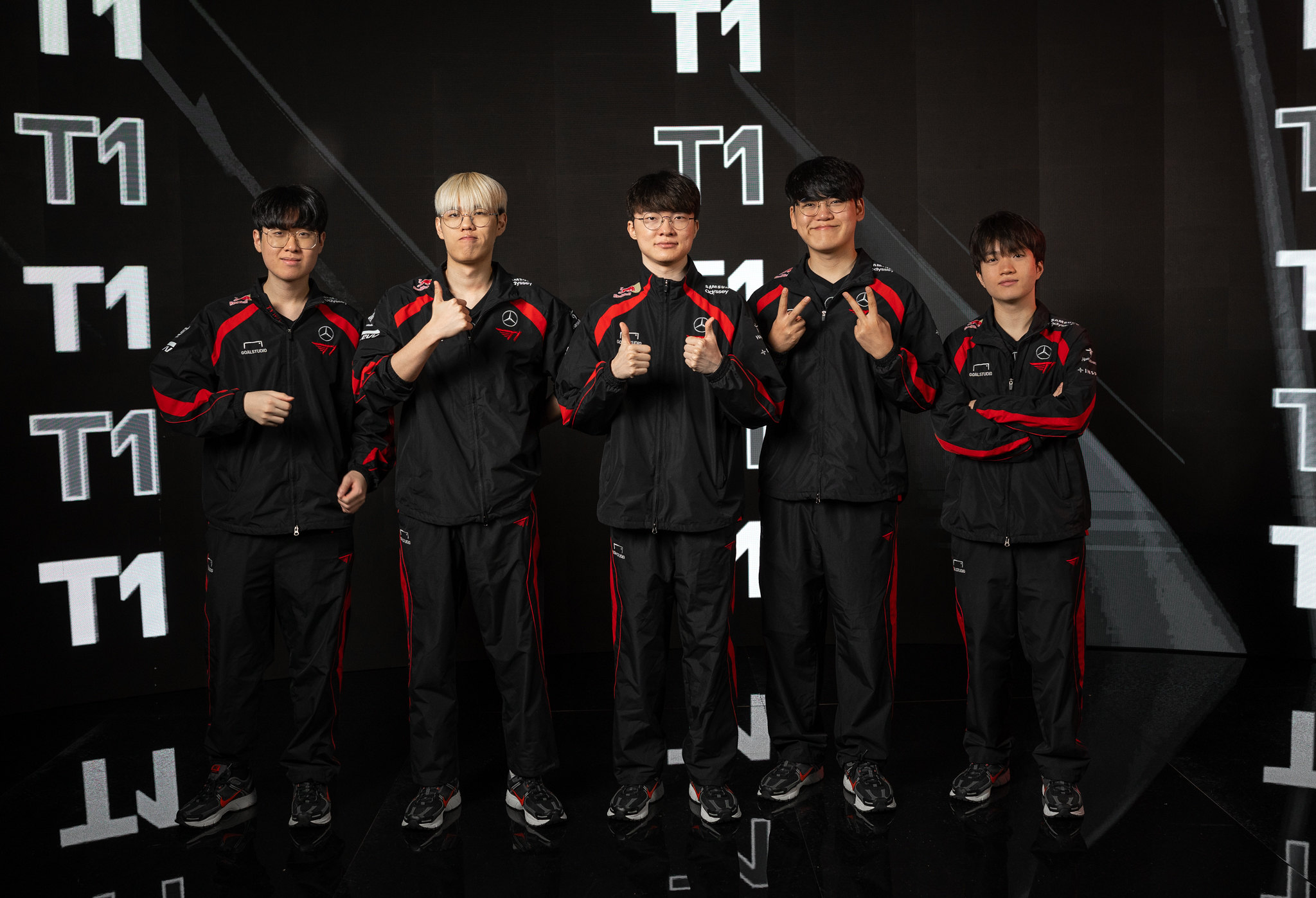 T1 has reached the final and their opponent is TES